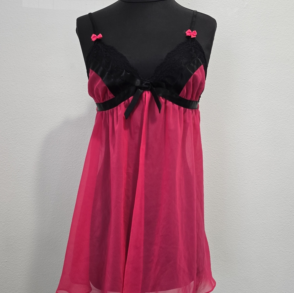 Betsey Johnson Hot Pink And Black Lace Slip.  Y2k